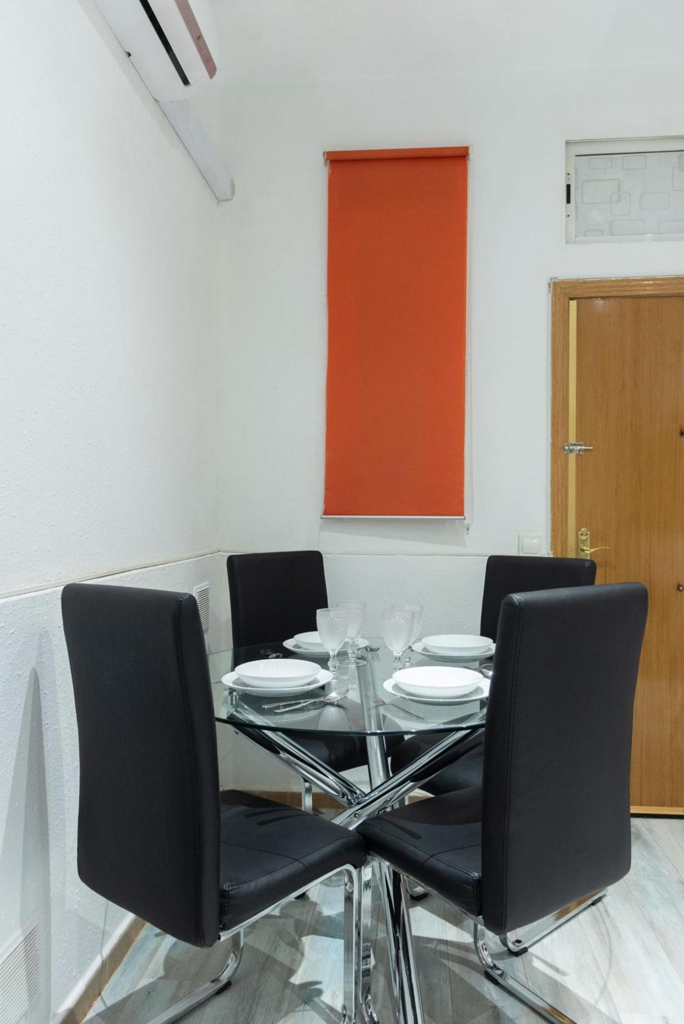 Apartamentos Day Madrid Luna Centro Gran Via Sol Malasana Bagian luar foto